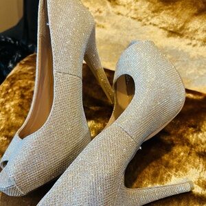 Gold sparkling heels